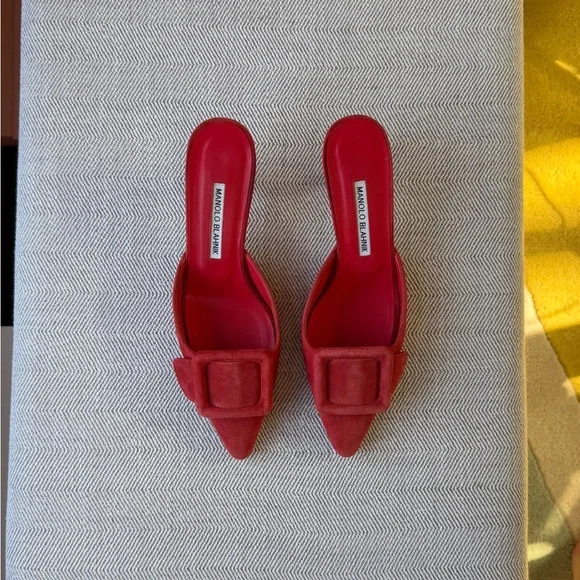 Manolo Blahnik Red Suede Maysale Mules - Picture 4 of 4